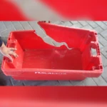 Before Plastic seafood container Repairs before the plastic welding